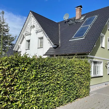 Lindenstr_ _lille Hus 1_ *